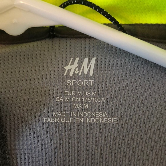 H&M sport hoodie - Picture 5 of 8